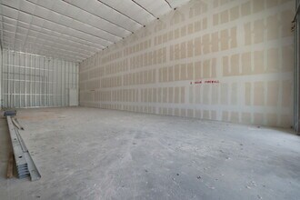 1009 E 4th St, Lampasas, TX for lease Building Photo- Image 2 of 5