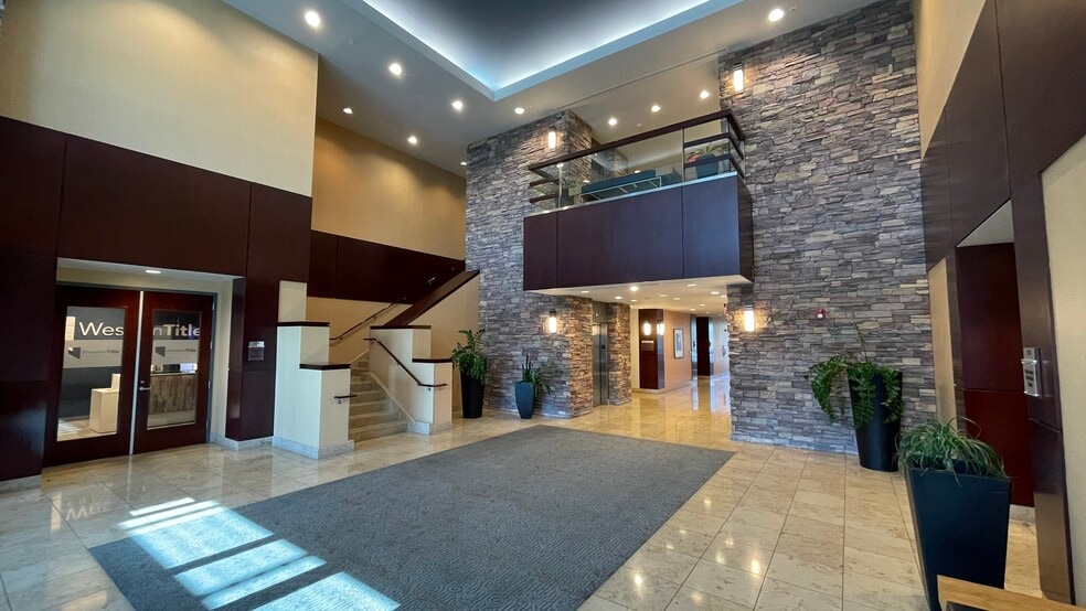 10100 W Charleston Blvd, Las Vegas, NV for sale - Interior Photo - Image 3 of 6