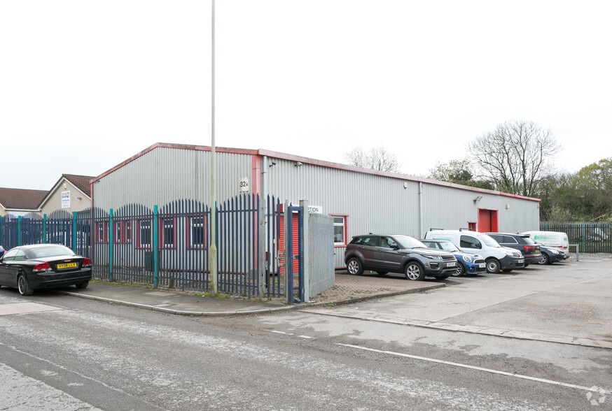 Village Farm Rd, Pyle for sale - Primary Photo - Image 1 of 1