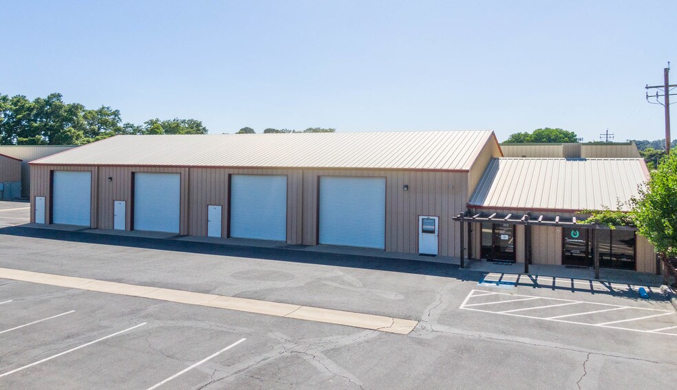 14997 Camage Ave, Sonora, CA for sale - Primary Photo - Image 1 of 6