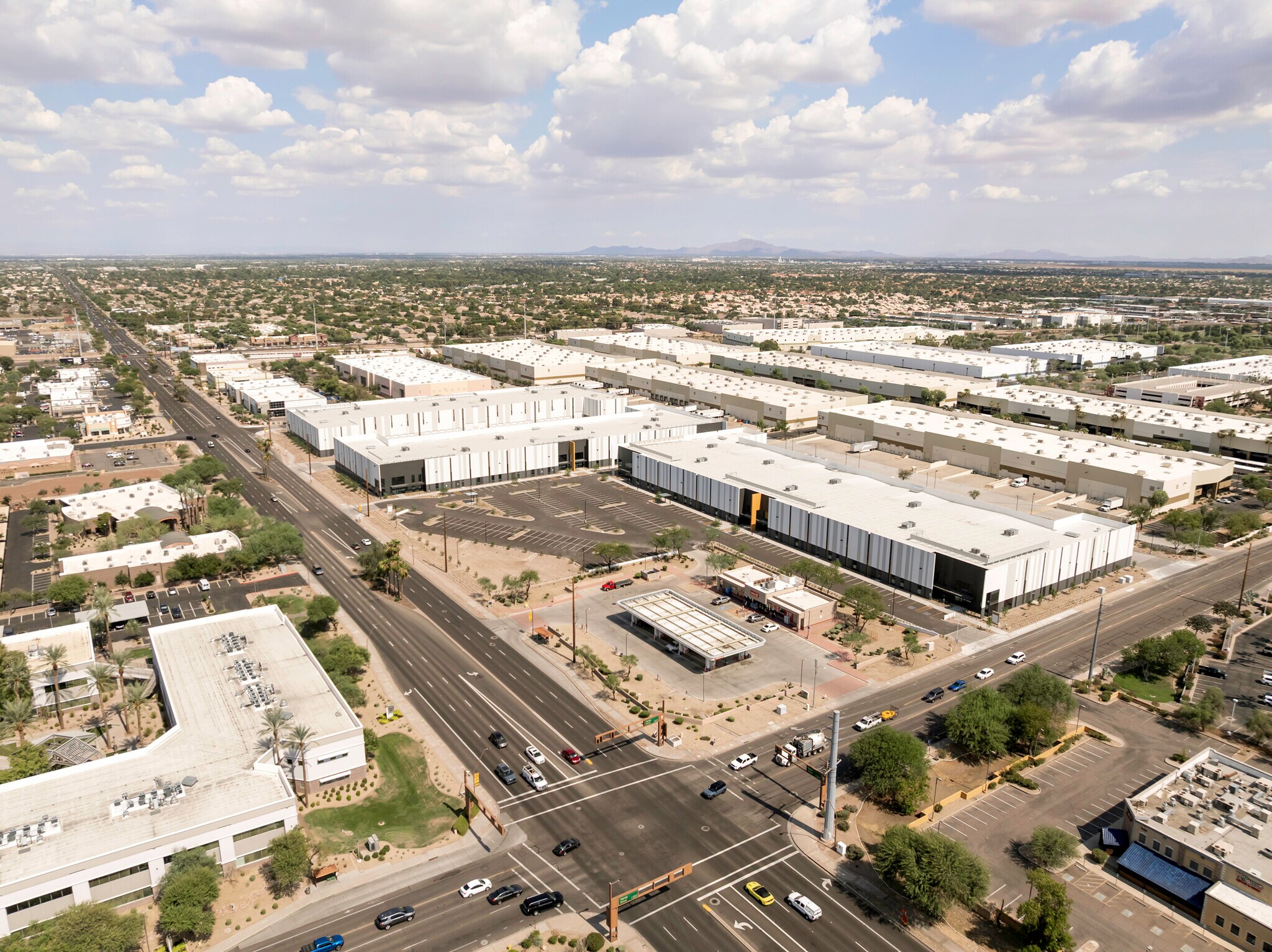 S Harding Dr & W Elliot Rd, Tempe, AZ for lease Building Photo- Image 1 of 13