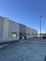 Pinnacle Storage Flex Warehouse - Warehouse