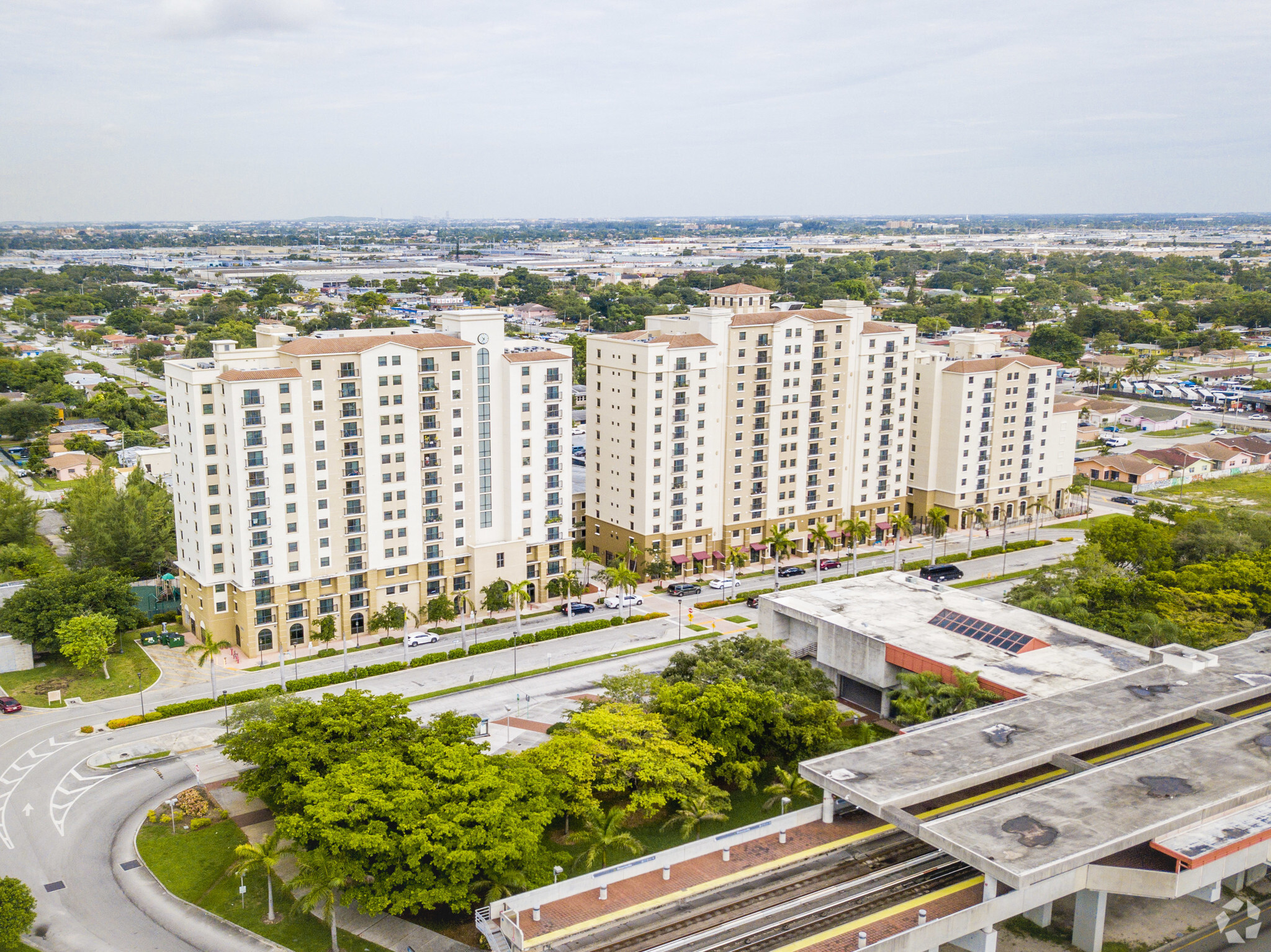 5225 NW 29th Ave, Miami, FL for lease Building Photo- Image 1 of 12