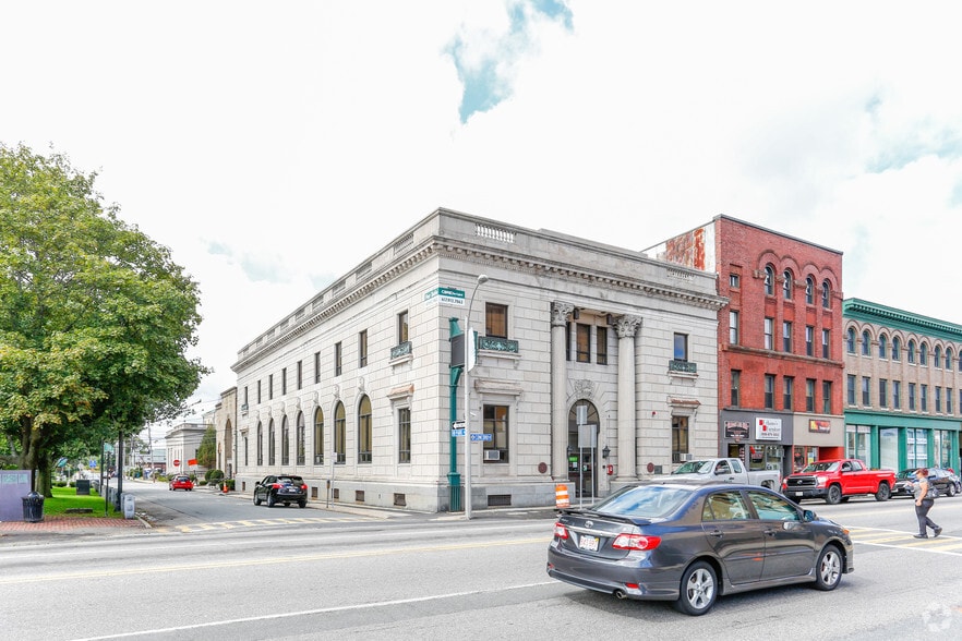 74 Concord St, Framingham, MA 01702 Office for Sale