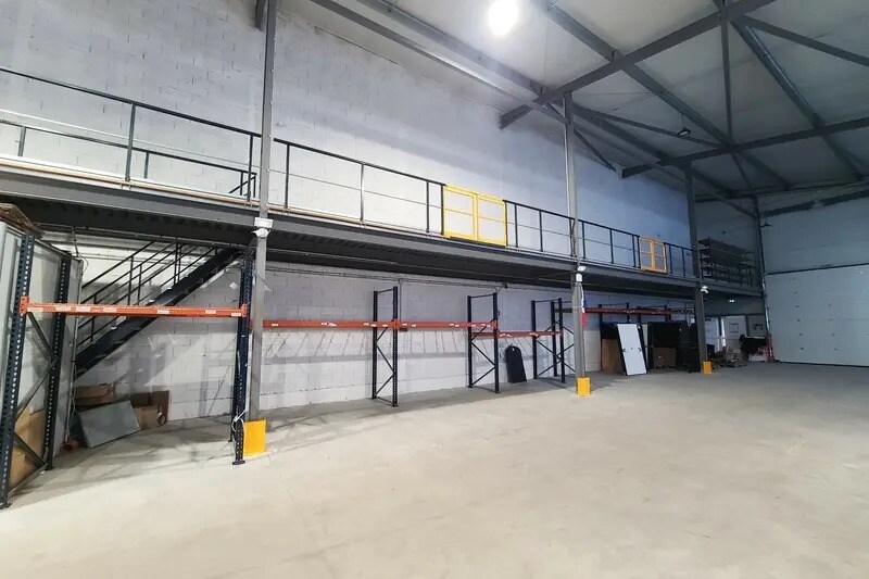 Flex in Béziers for lease - Interior Photo - Image 3 of 8