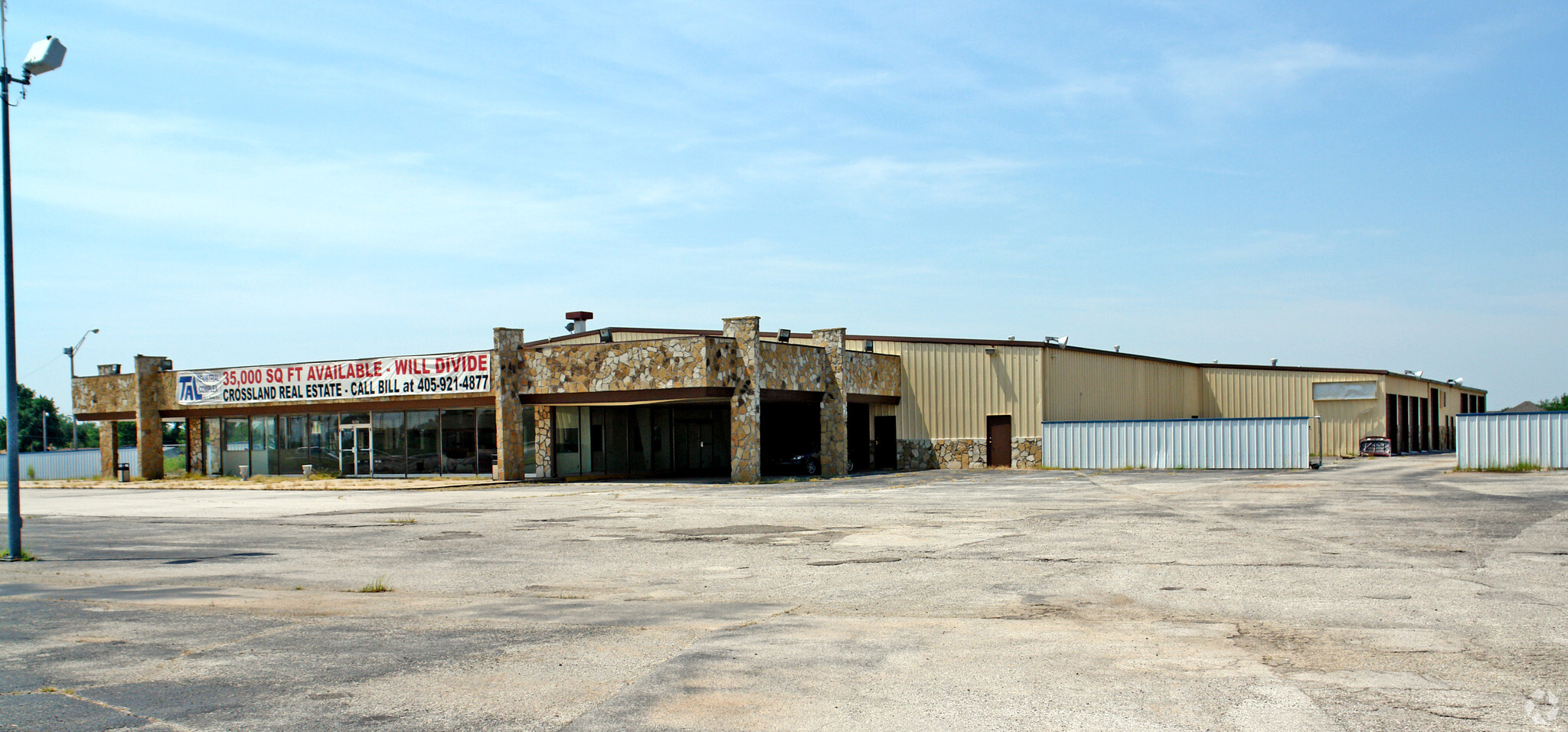 2865 S Shields Blvd, Oklahoma City, OK for sale Primary Photo- Image 1 of 1