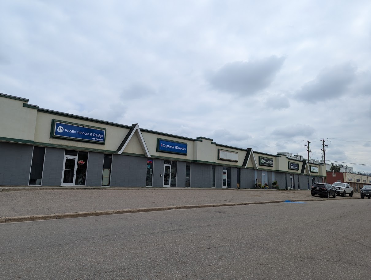 8308-8314 Fraser Av, Fort McMurray, AB for lease Building Photo- Image 1 of 8