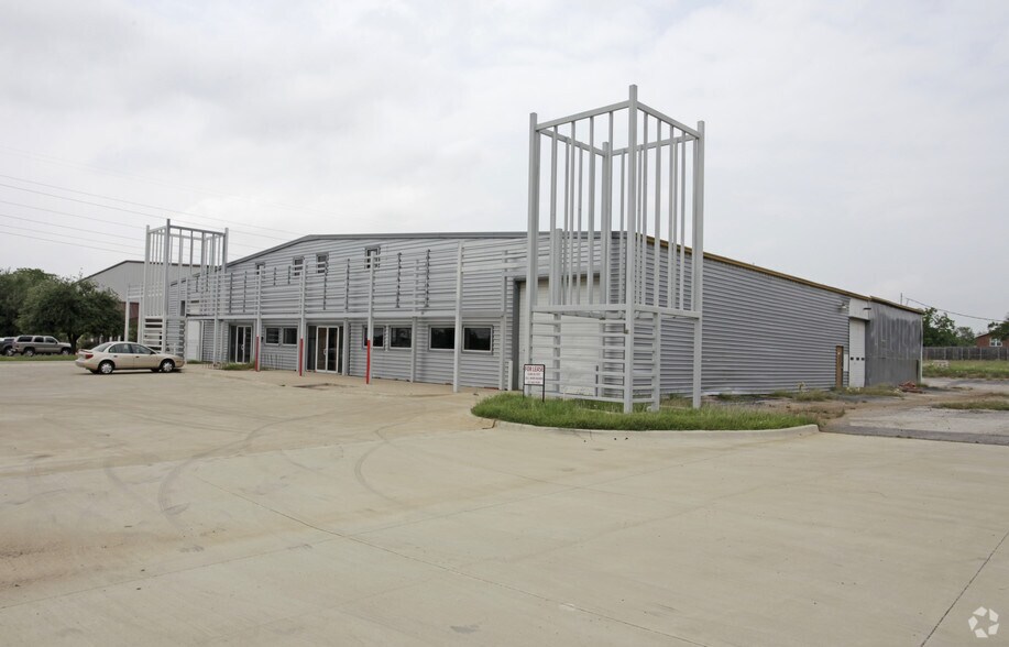 7239 Baker Blvd, Fort Worth, TX for sale - Primary Photo - Image 1 of 1