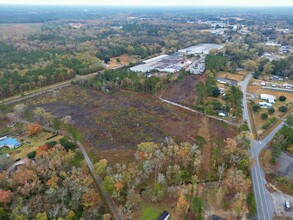 55 E Conifer St, Andrews, SC - aerial  map view