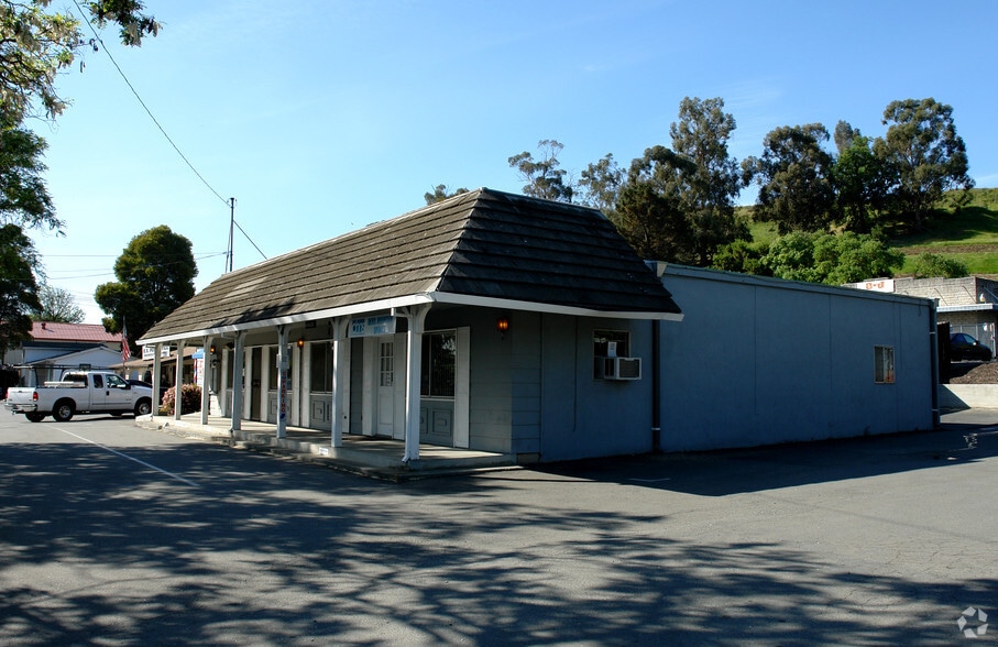 4960 Pacheco Blvd, Martinez, CA for sale - Building Photo - Image 3 of 5