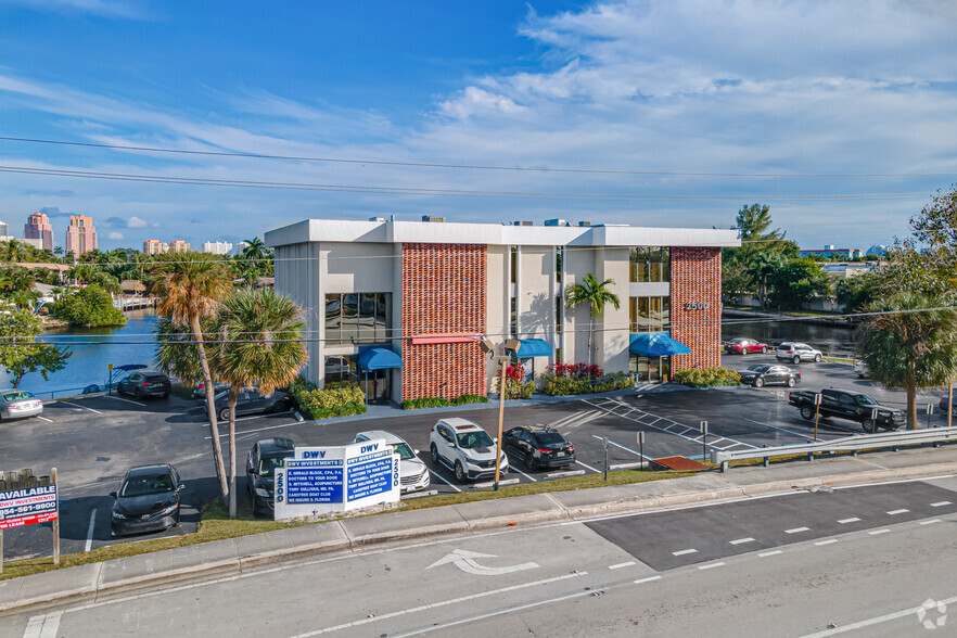 2500 N Federal Hwy, Fort Lauderdale, FL for lease - Building Photo - Image 1 of 13