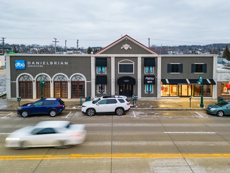 222 S Main St, Rochester, MI for lease - Primary Photo - Image 1 of 6