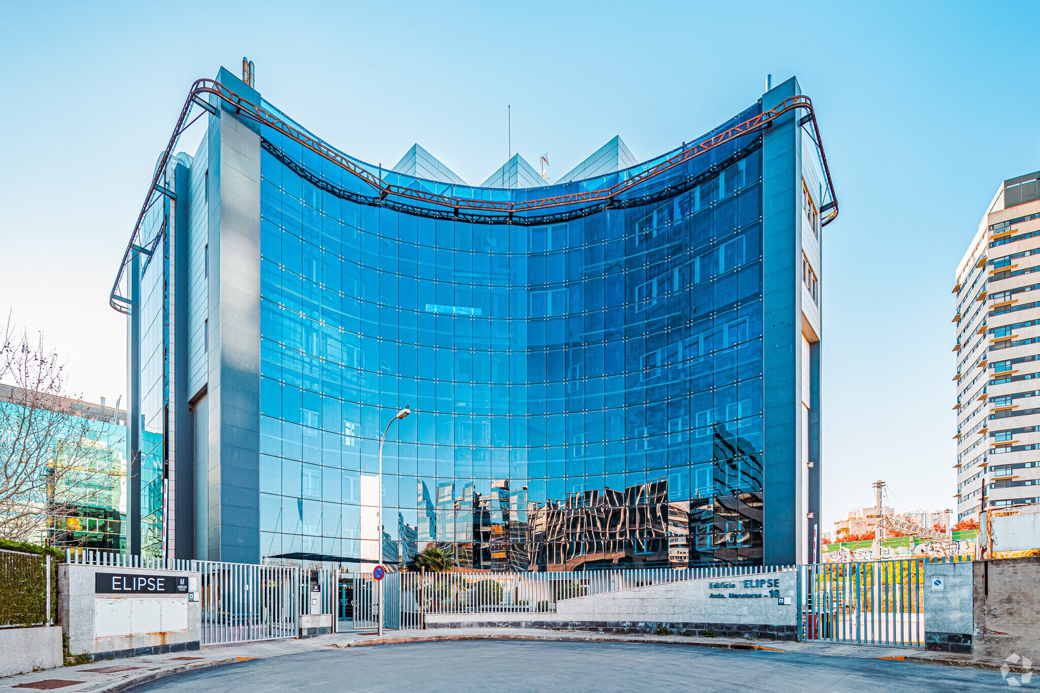 Avenida de Manoteras, 18, Madrid, Madrid for sale Building Photo- Image 1 of 1