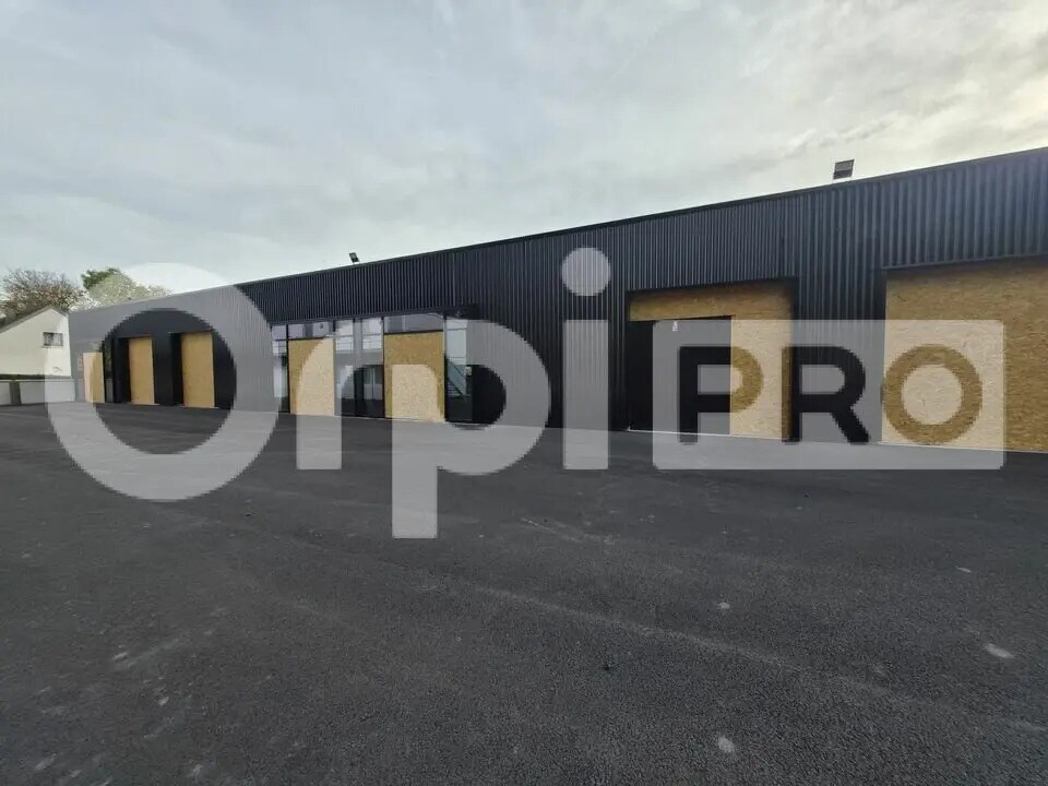 Flex in Cormontreuil for lease Building Photo- Image 1 of 6