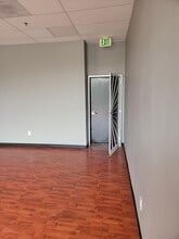 Sycamore Ave, Vista, CA for lease Interior Photo- Image 1 of 6