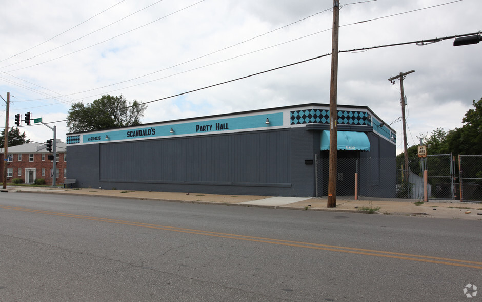 5400 E 12th St, Kansas City, MO for sale - Building Photo - Image 1 of 18