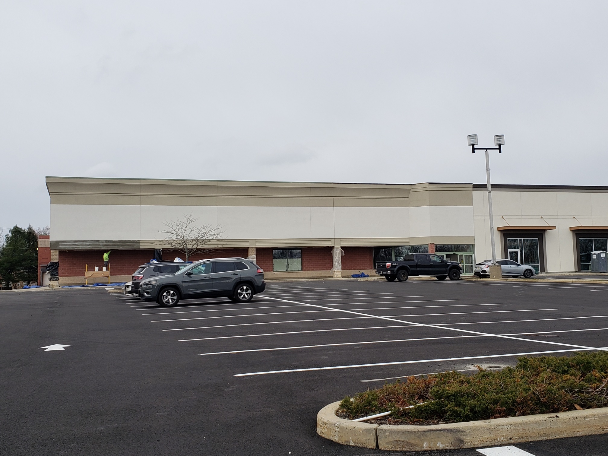 301 State Route 35, Cliffwood, NJ 07721 - Aberdeen Plaza | LoopNet.com