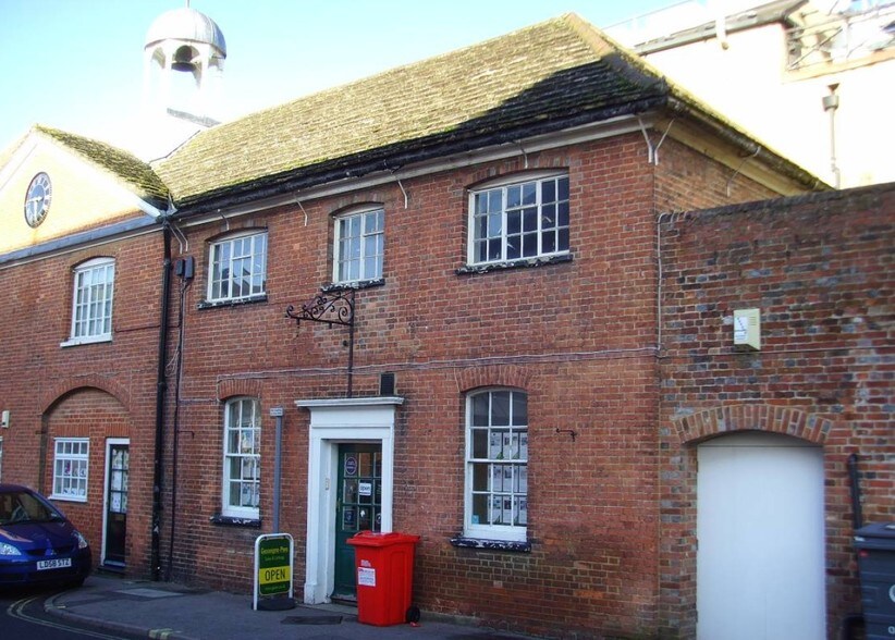 1 Blackhorse Way, Horsham for sale - Primary Photo - Image 1 of 1