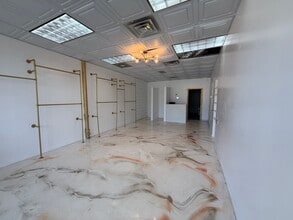 5320 Riverdale Rd, Atlanta, GA for lease Interior Photo- Image 1 of 8