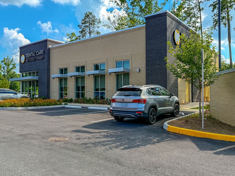 15884 Cosby Rd, Chesterfield, VA for sale - Building Photo - Image 2 of 6