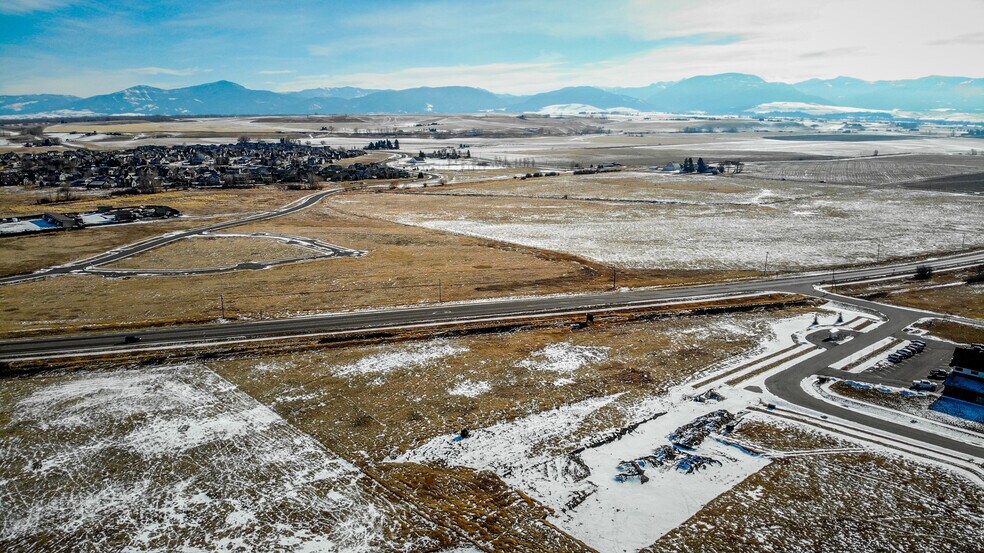 151 Eagle Fjord Rd, Bozeman, MT for sale - Building Photo - Image 3 of 23