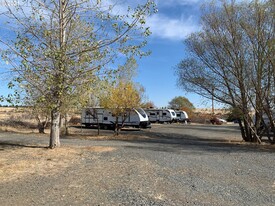 Blacktail RV Park - Campground