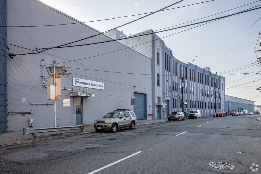 397-447 Ferry St, Newark, NJ for lease - Building Photo - Image 3 of 21