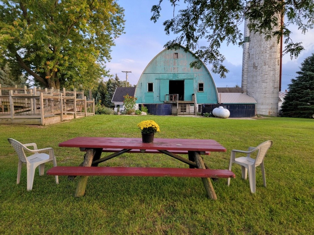 3435 Dietz Rd, Williamston, MI 48895 Michigan Brewing Works