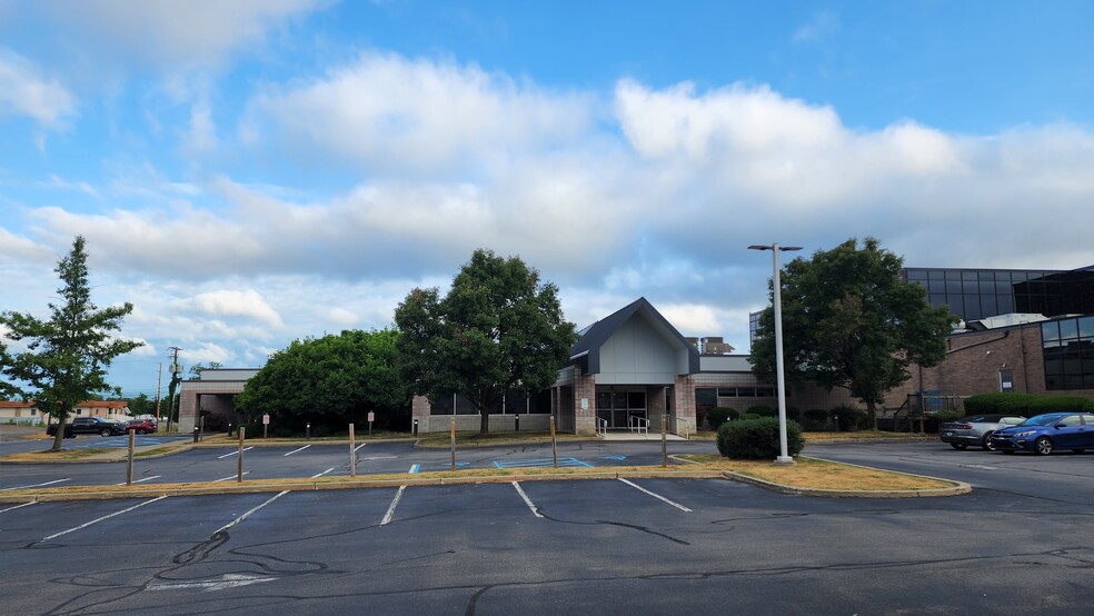 1130 Highway 315 Blvd, Wilkes Barre Township, PA for sale - Building Photo - Image 3 of 20