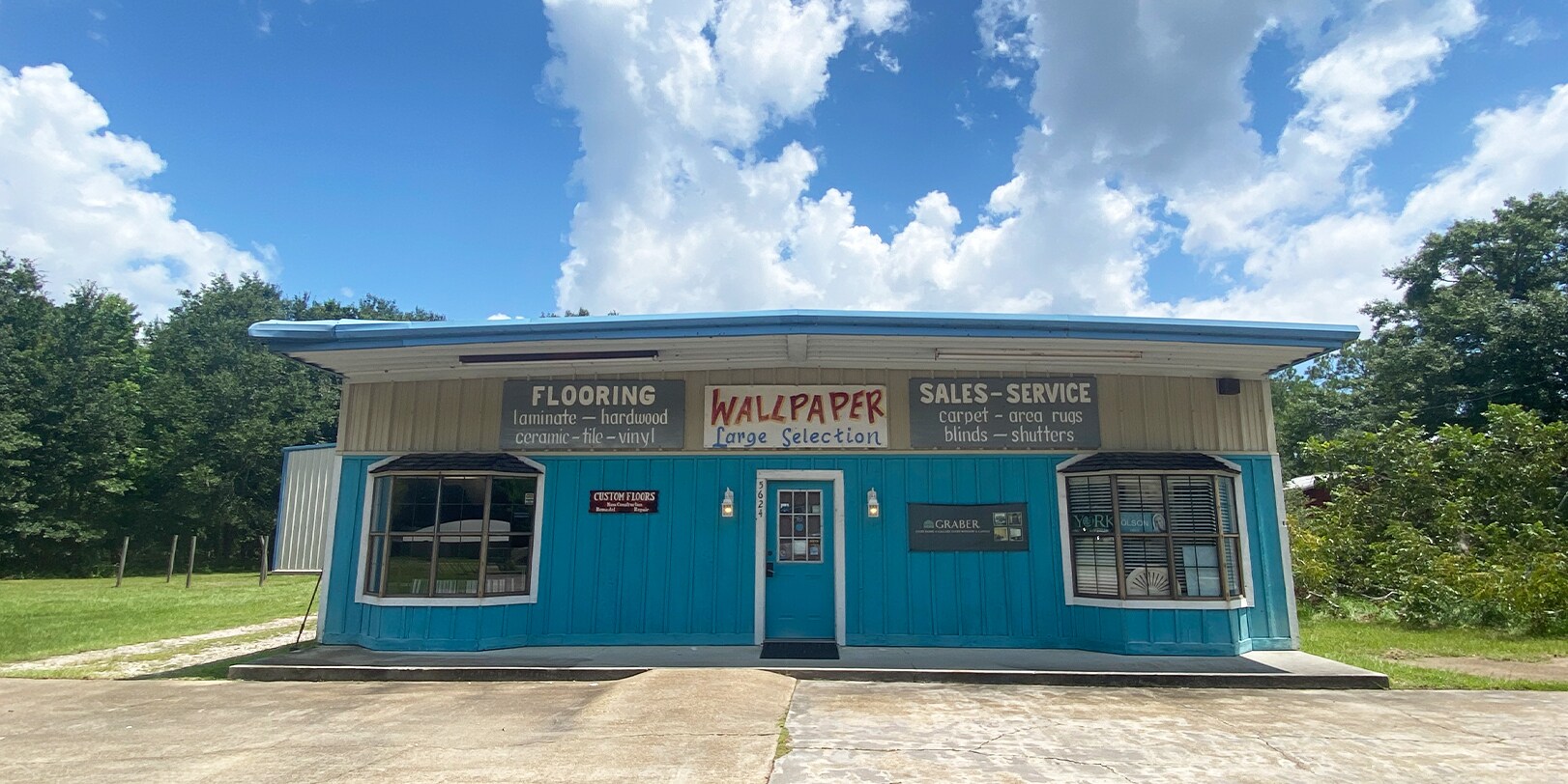 5624 Gautier Vancleave Rd, Gautier, MS 39553 Flex Space Showroom