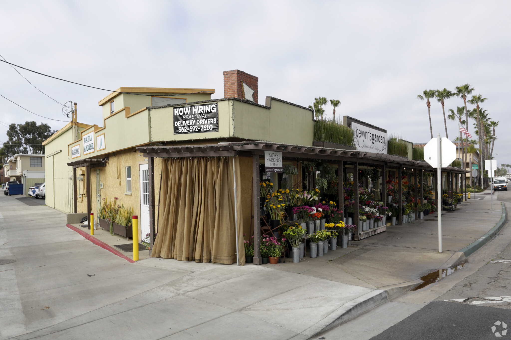 700-714 Marina Dr, Seal Beach, CA for sale Primary Photo- Image 1 of 1