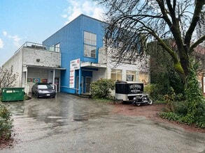 4438 Juneau St, Burnaby, BC for lease Interior Photo- Image 1 of 2