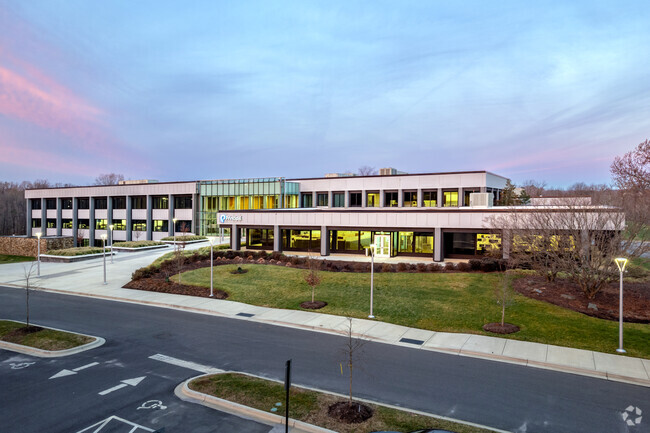 More details for 401 McCullough Dr, Charlotte, NC - Office, Flex for Lease