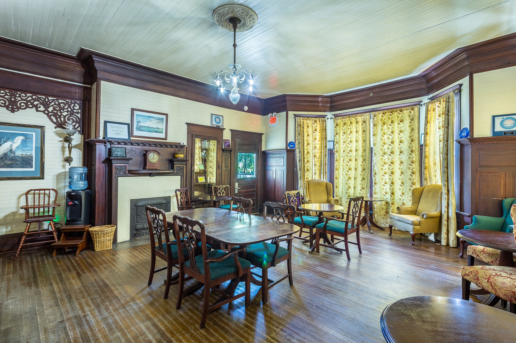 80 6th St, Apalachicola, FL 32320 Coombs House