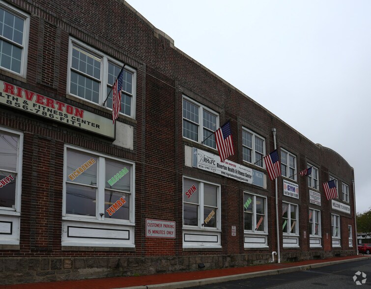 600 Main St, Riverton, NJ for sale - Building Photo - Image 3 of 69