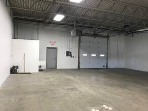 1239-1309 Monroe Ave, New Philadelphia, OH for lease Building Photo- Image 1 of 4