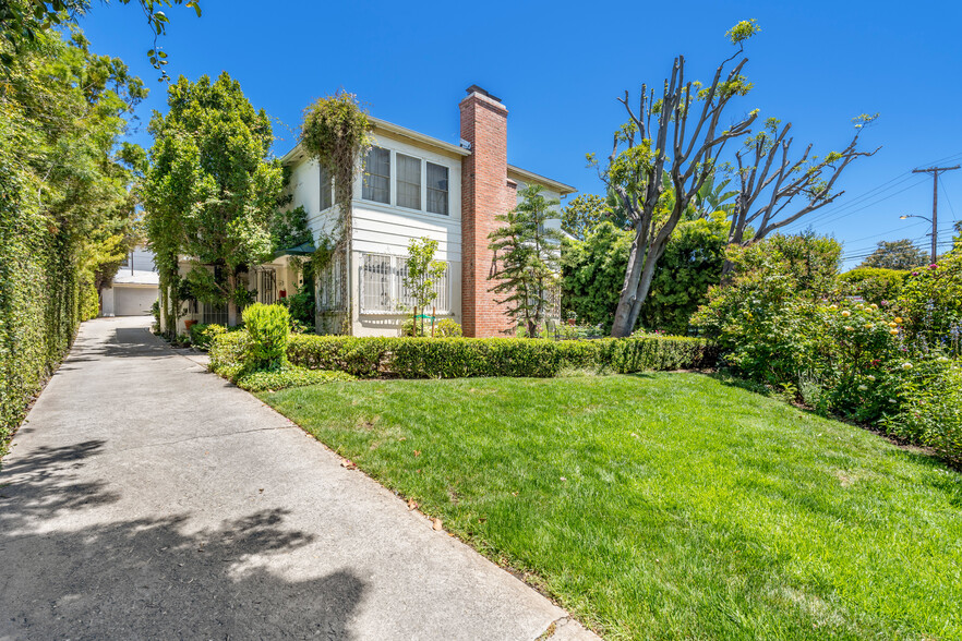 12157 W Sunset Blvd, Los Angeles, CA for sale - Primary Photo - Image 1 of 1