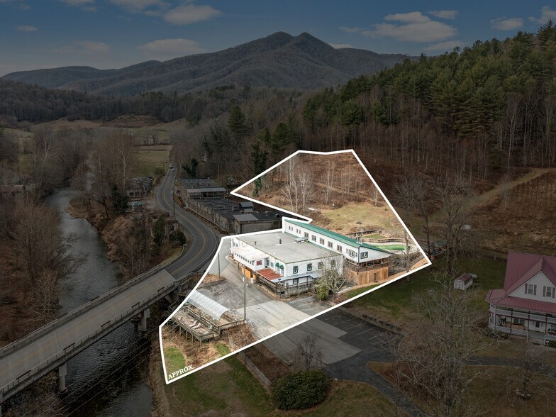4716 S US 19E Hwy, Newland, NC 28657