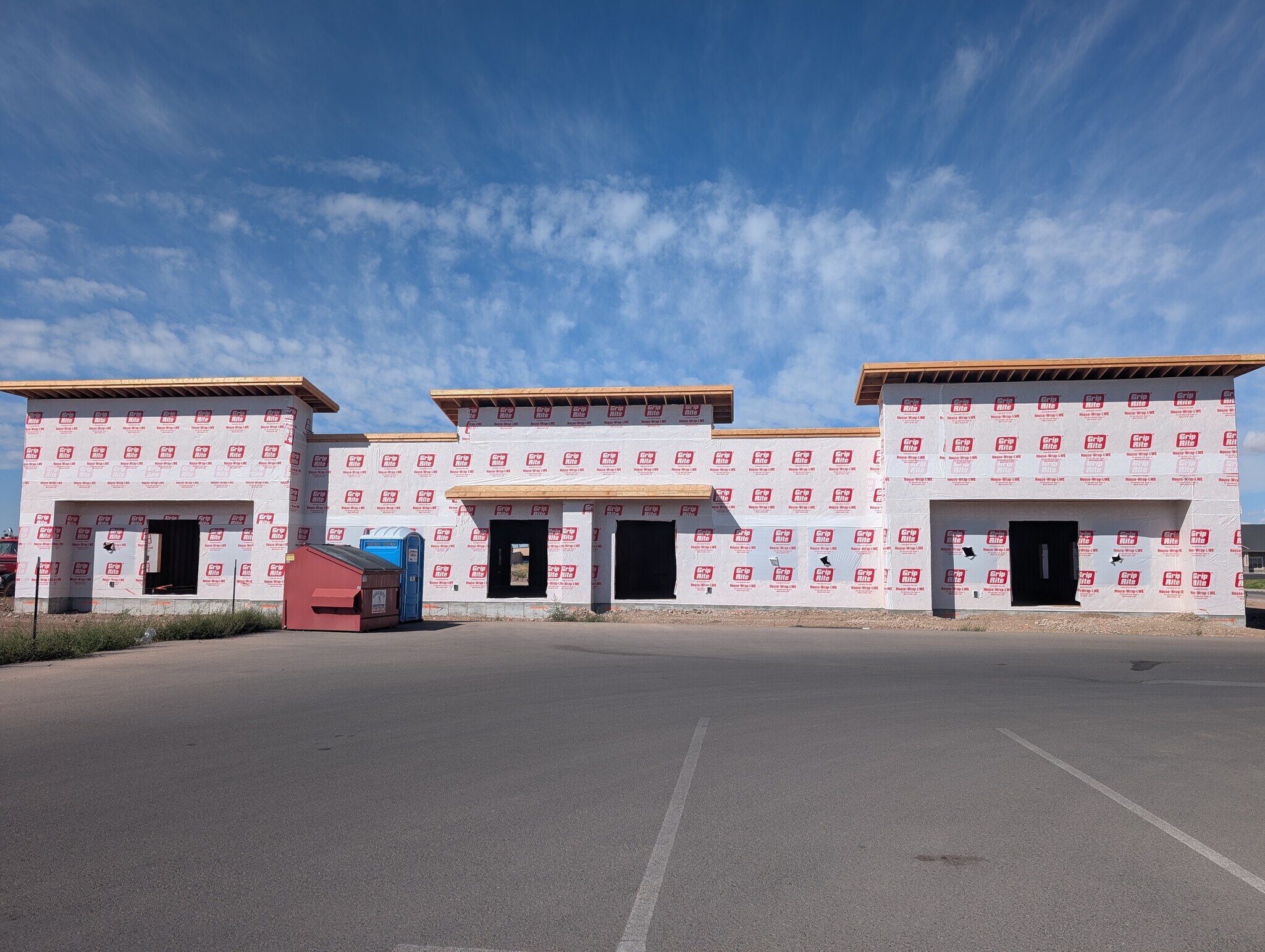 3377 Chasewood Dr, Idaho Falls, ID for lease Building Photo- Image 1 of 4