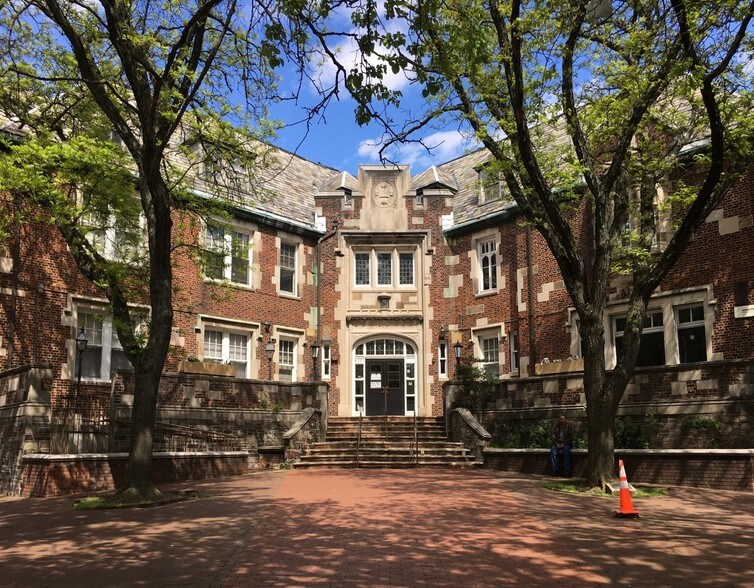 232-242 E Front St, Plainfield, NJ for sale - Other - Image 1 of 1