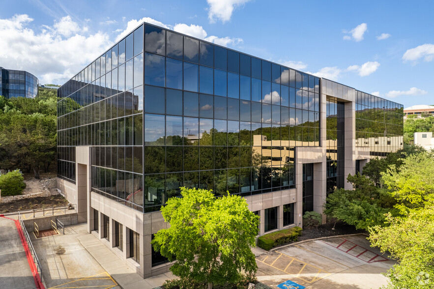 6300 Bridgepoint Pky, Austin, TX for lease - Building Photo - Image 1 of 16