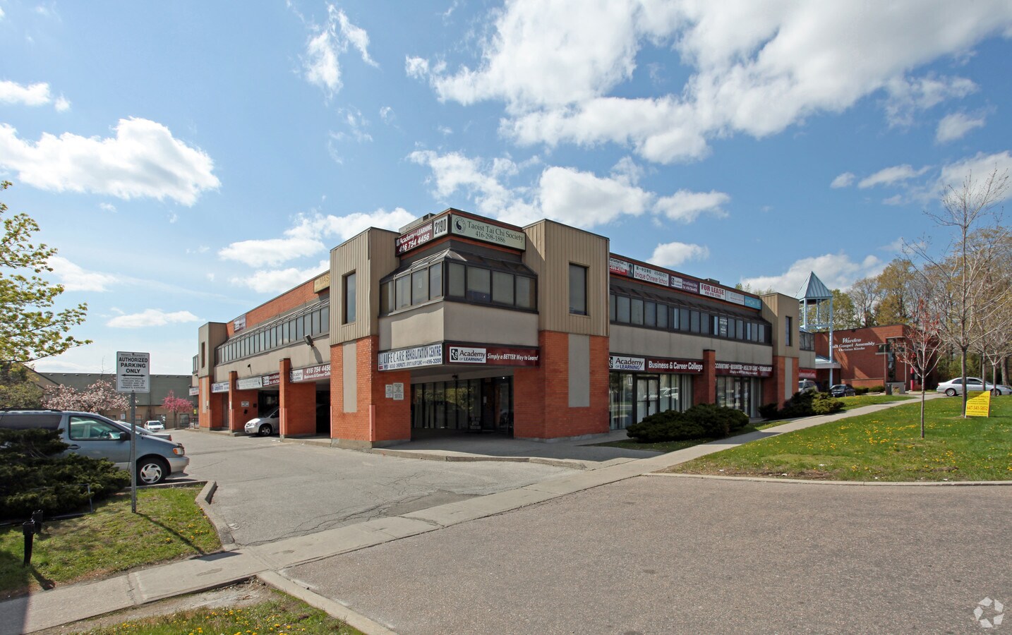 2190 Warden Ave, Toronto, ON M1T 1V6