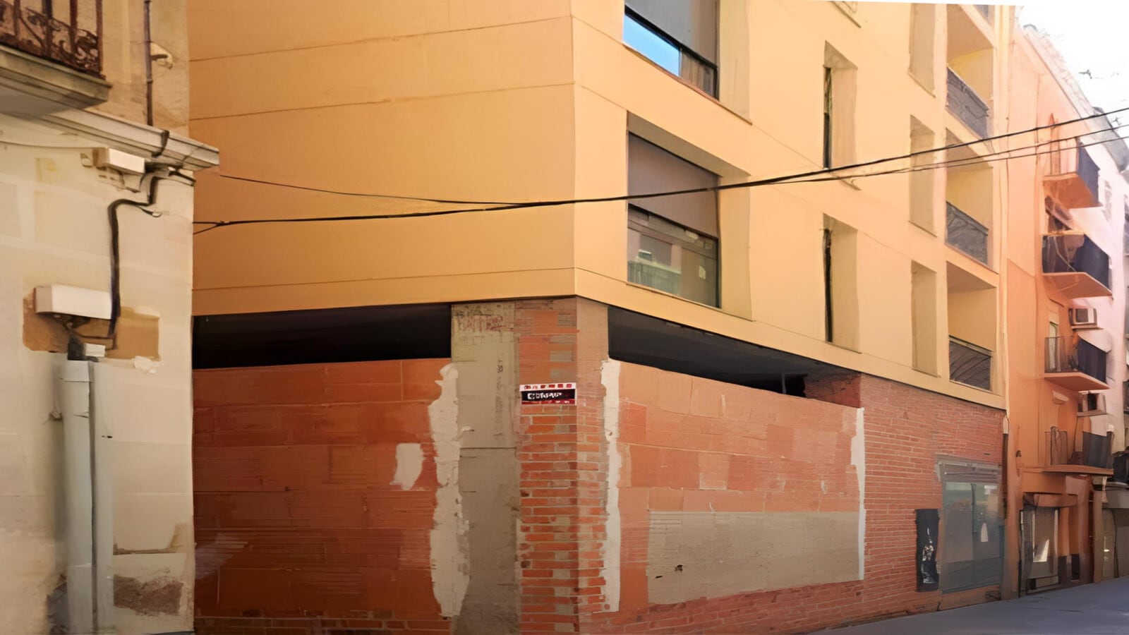 Lleida, LER 25007 - Unit Pta. 01 -  - Interior Photo - Image 1 of 3