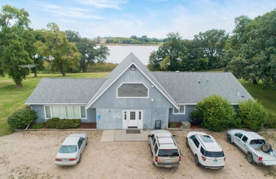 11721 Major Ave, Glencoe, MN 55336