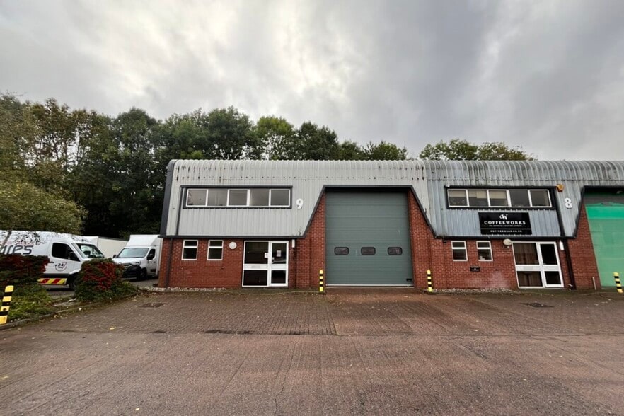 Manaton Clos, Exeter for lease - Building Photo - Image 3 of 3