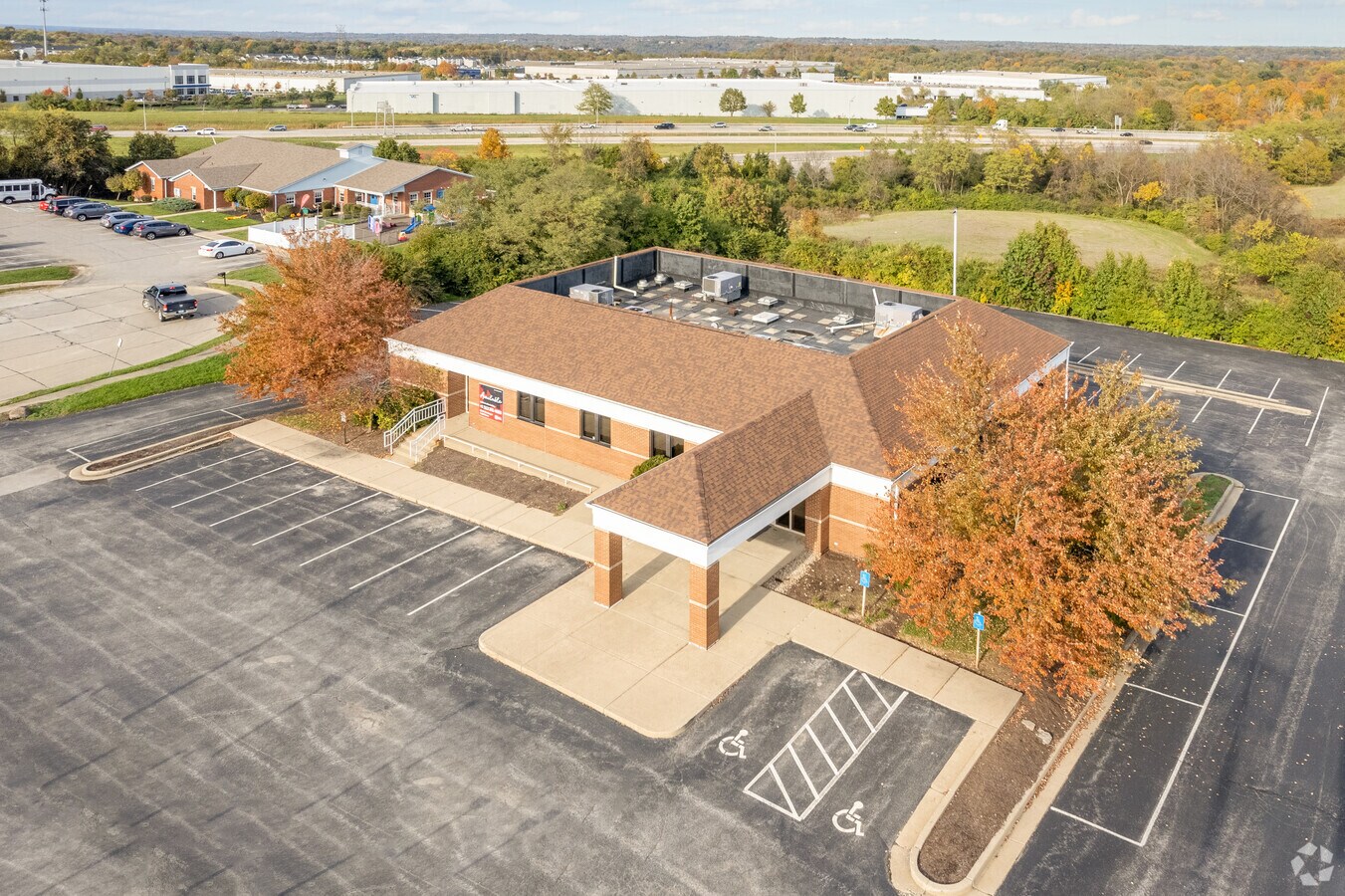 2093 Medical Arts Dr, Hebron, KY 41048