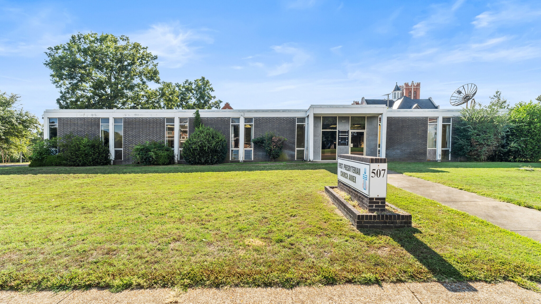 507 Hickory St, Texarkana, AR for sale Primary Photo- Image 1 of 23