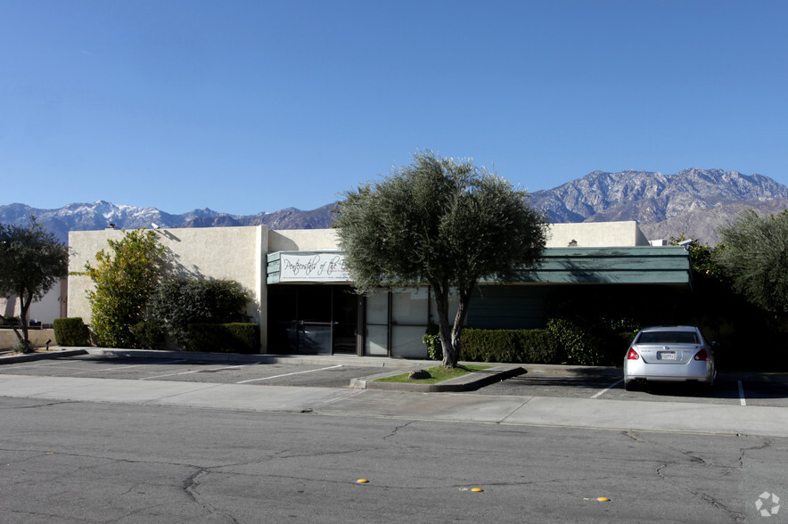 755-783 S Williams Rd, Palm Springs, CA for lease - Primary Photo - Image 1 of 5