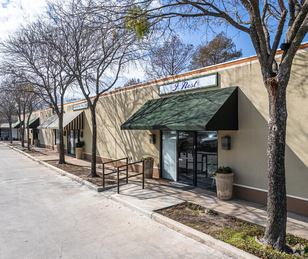 332 W Sunset Rd, San Antonio, TX 78209