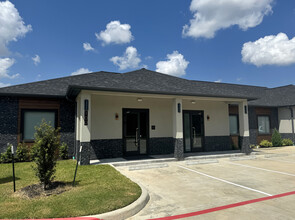 4224 Cypress Creek Pky, Houston, TX for lease Building Photo- Image 1 of 15